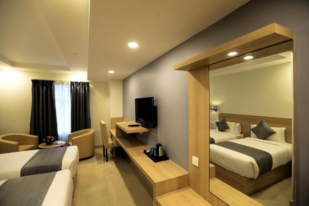 Hotel PP Residency Covelong Exterior foto